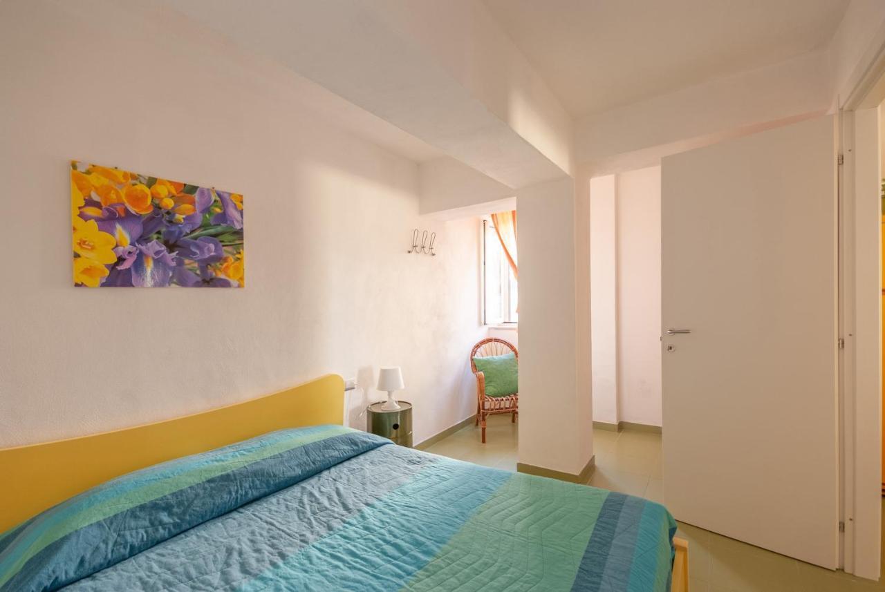 B&B Tor Di Lupo Mattinata Buitenkant foto