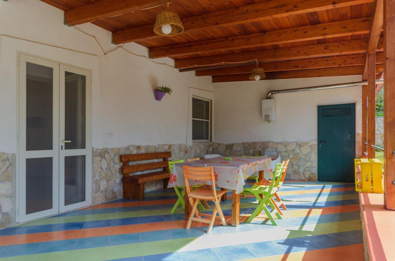 B&B Tor Di Lupo Mattinata Buitenkant foto